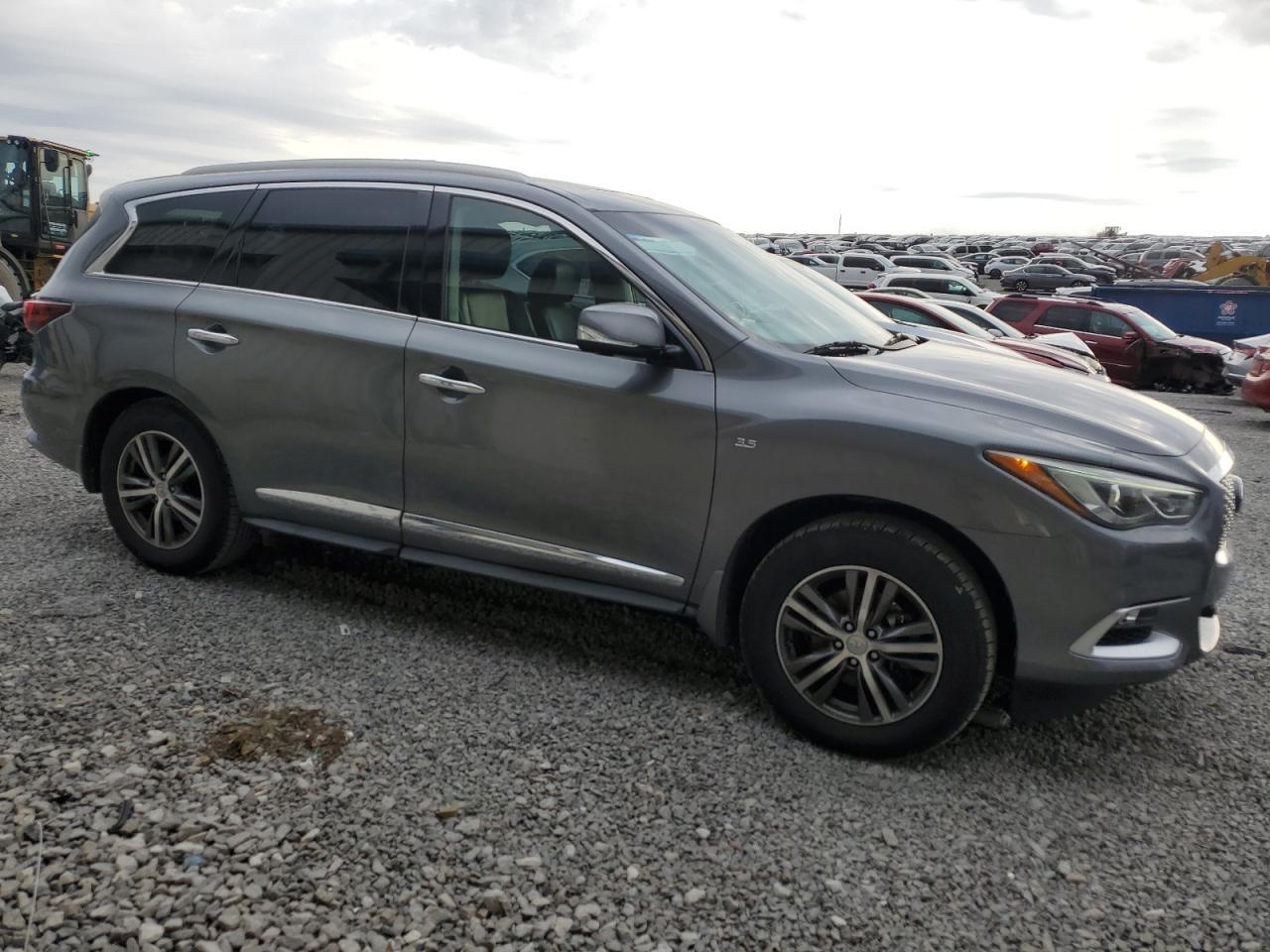2016 INFINITI QX60 - Image 4