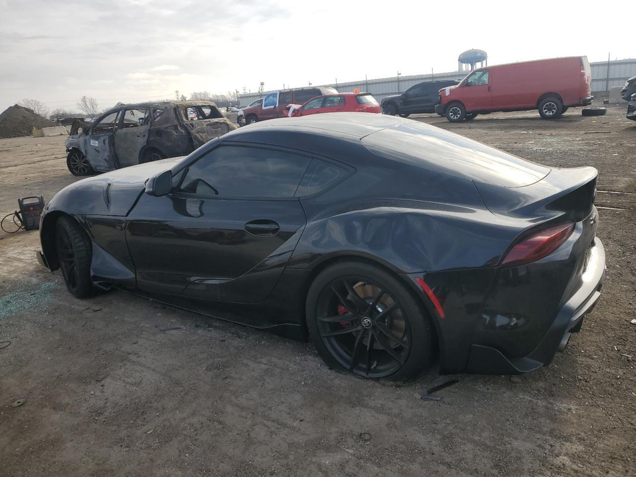2021 TOYOTA SUPRA BASE - Фото 2