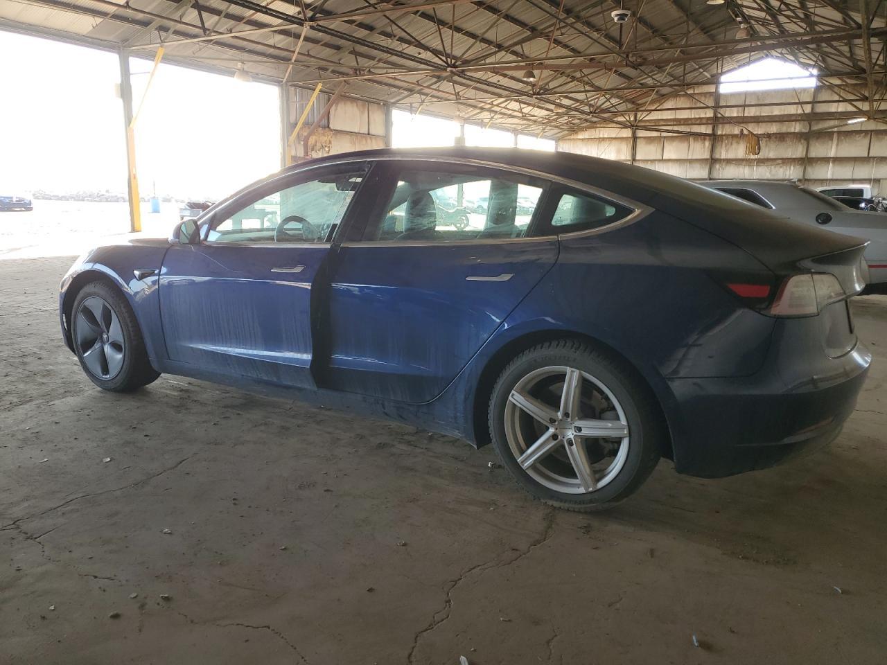 2019 TESLA MODEL 3 - Image 2