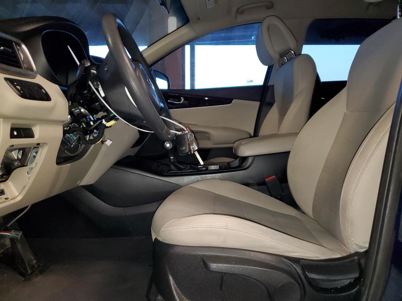 2017 KIA SORENTO LX - Фото 7