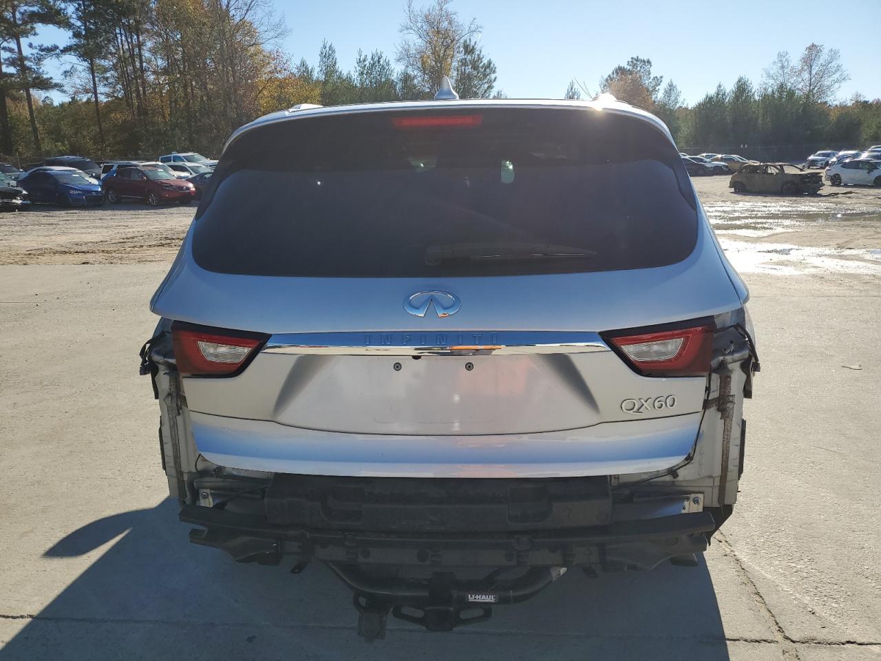 2017 INFINITI QX60 - Image 6