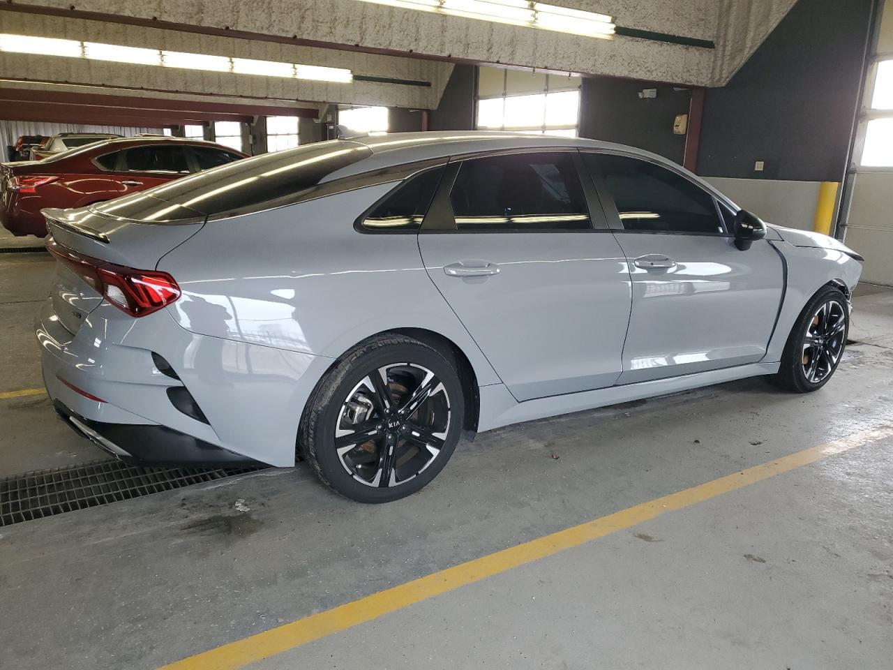2021 KIA K5 GT LINE - Image 3