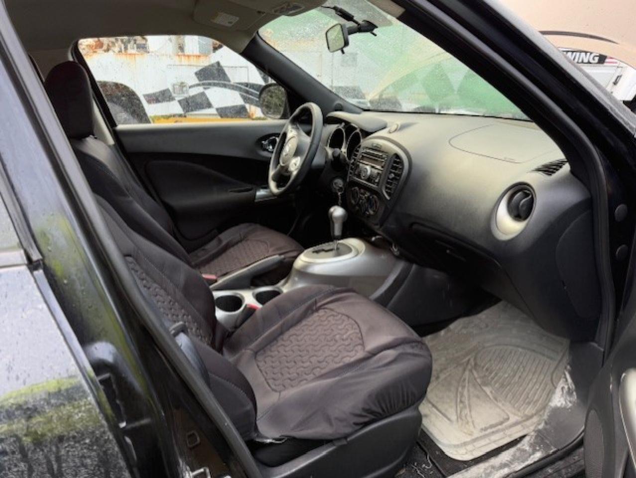 2011 NISSAN JUKE S - Фото 7