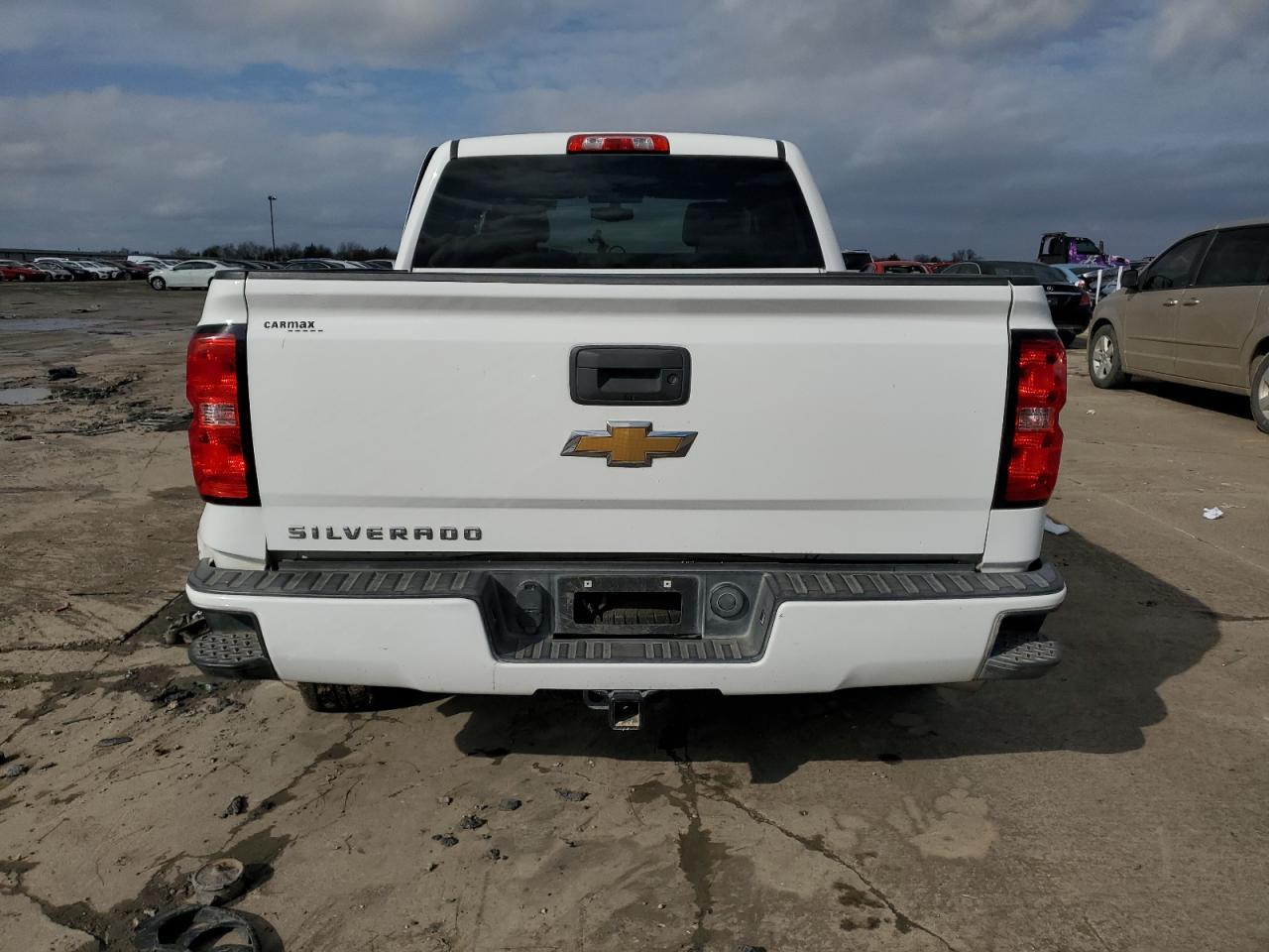 2018 CHEVROLET SILVERADO - Фото 6