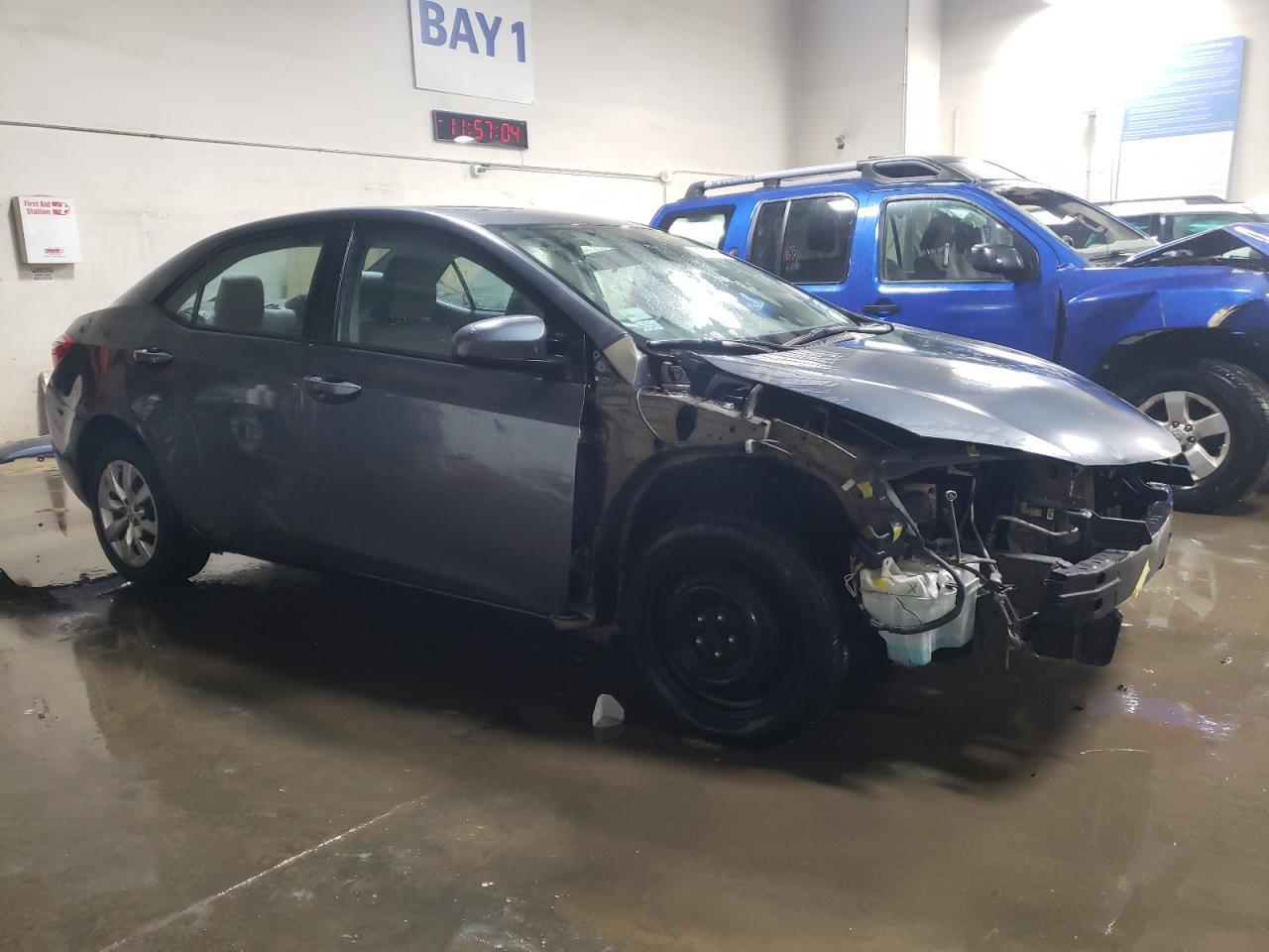 2015 TOYOTA COROLLA L - Image 4