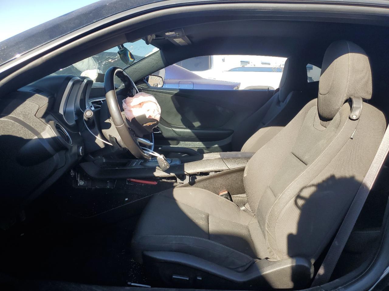 2015 CHEVROLET CAMARO LT - Image 7