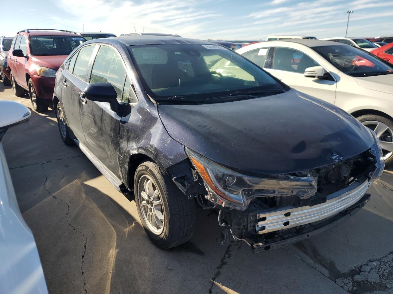 2021 TOYOTA COROLLA LE - Image 4