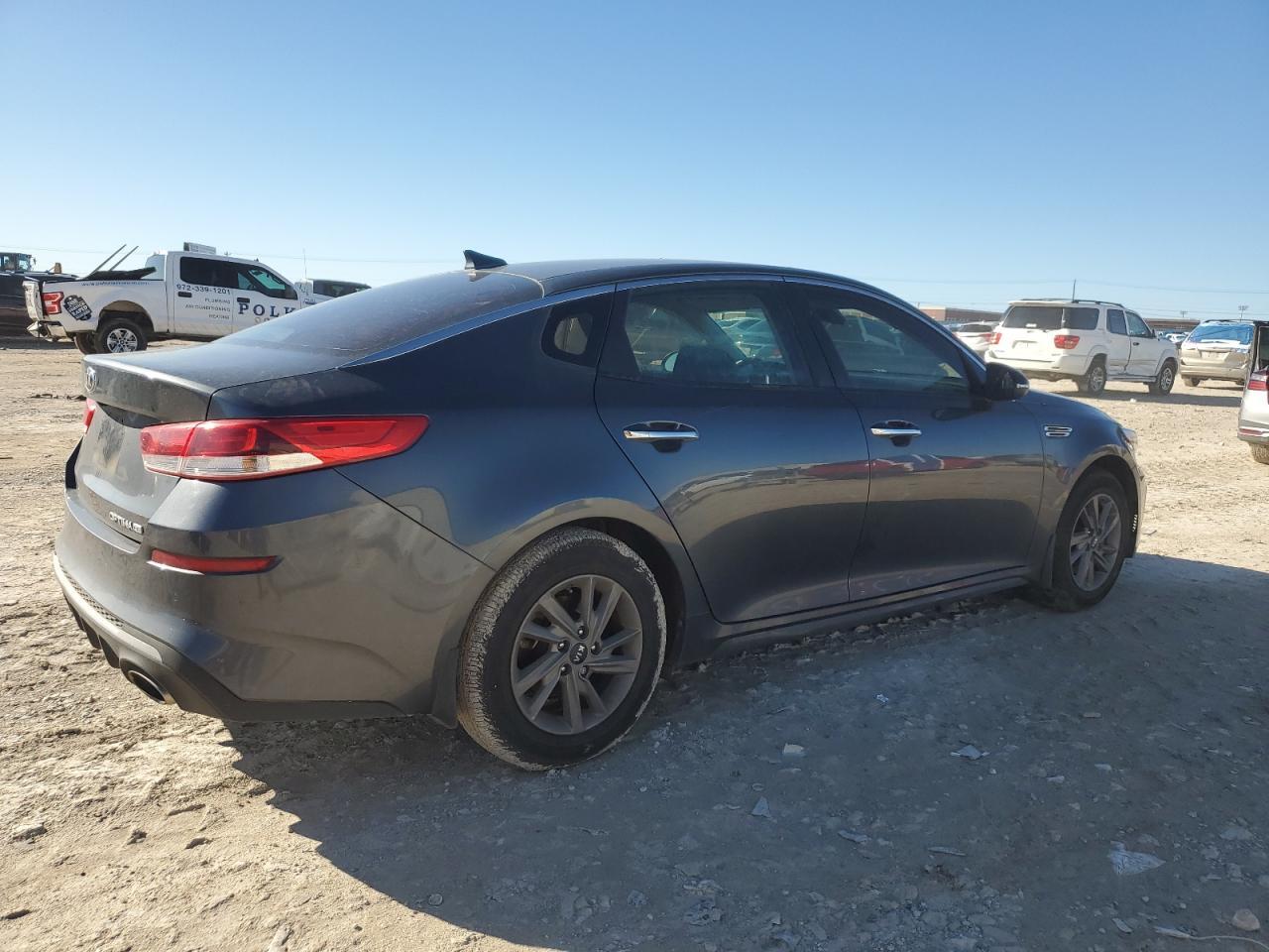 2020 KIA OPTIMA LX - Фото 3