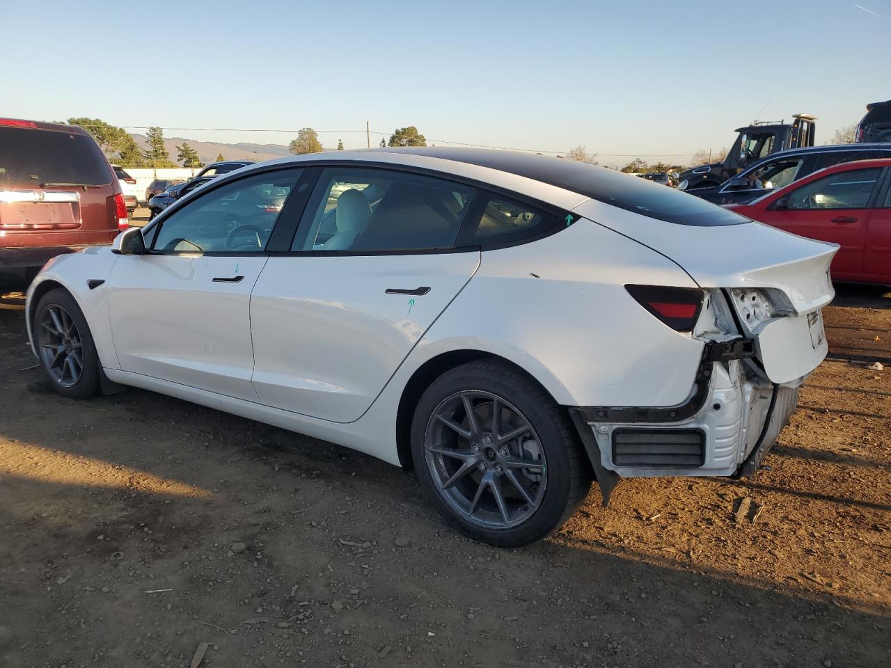 2021 TESLA MODEL 3 - Image 2