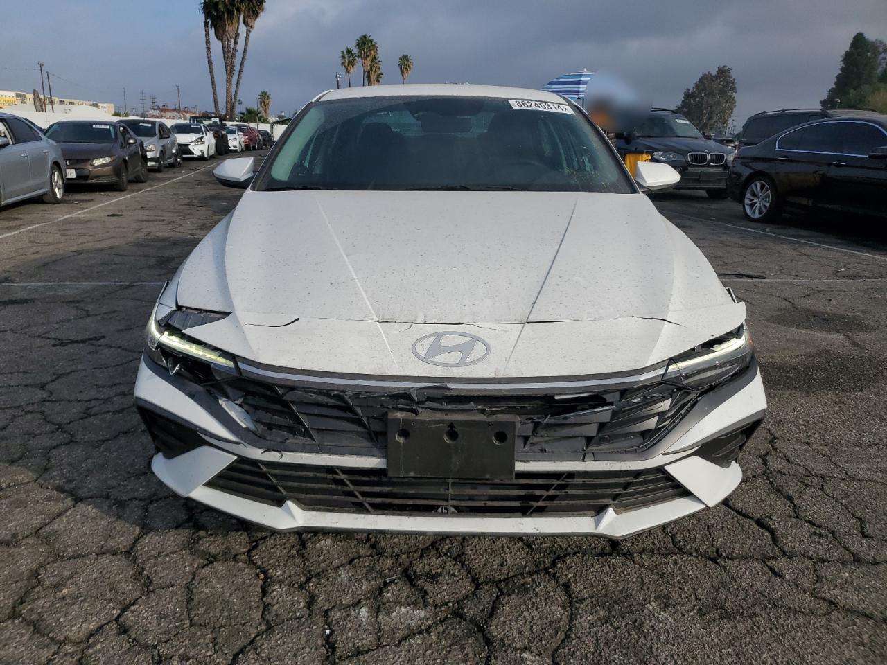 2024 HYUNDAI ELANTRA SE - Image 5