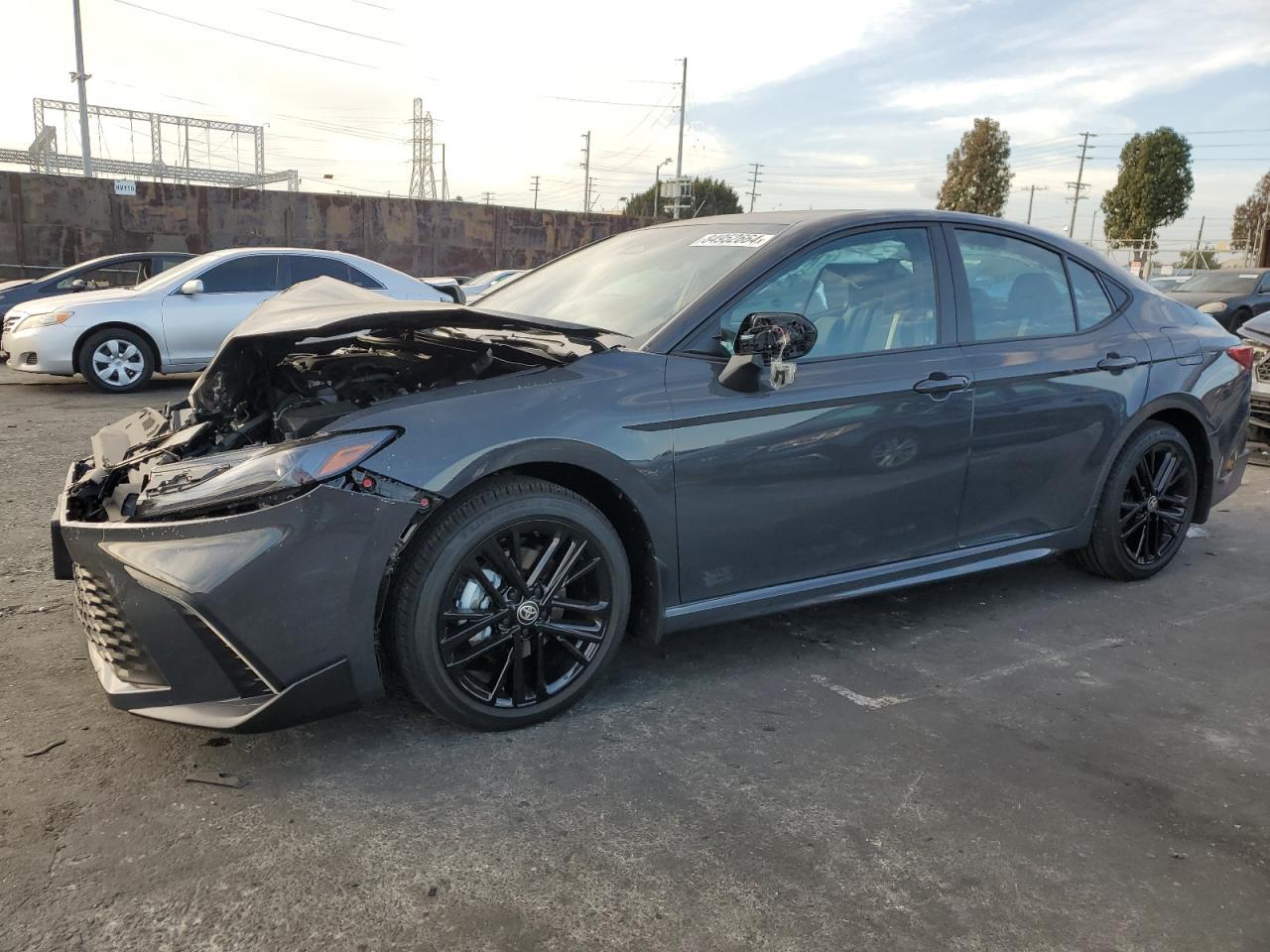 2025 TOYOTA CAMRY XSE