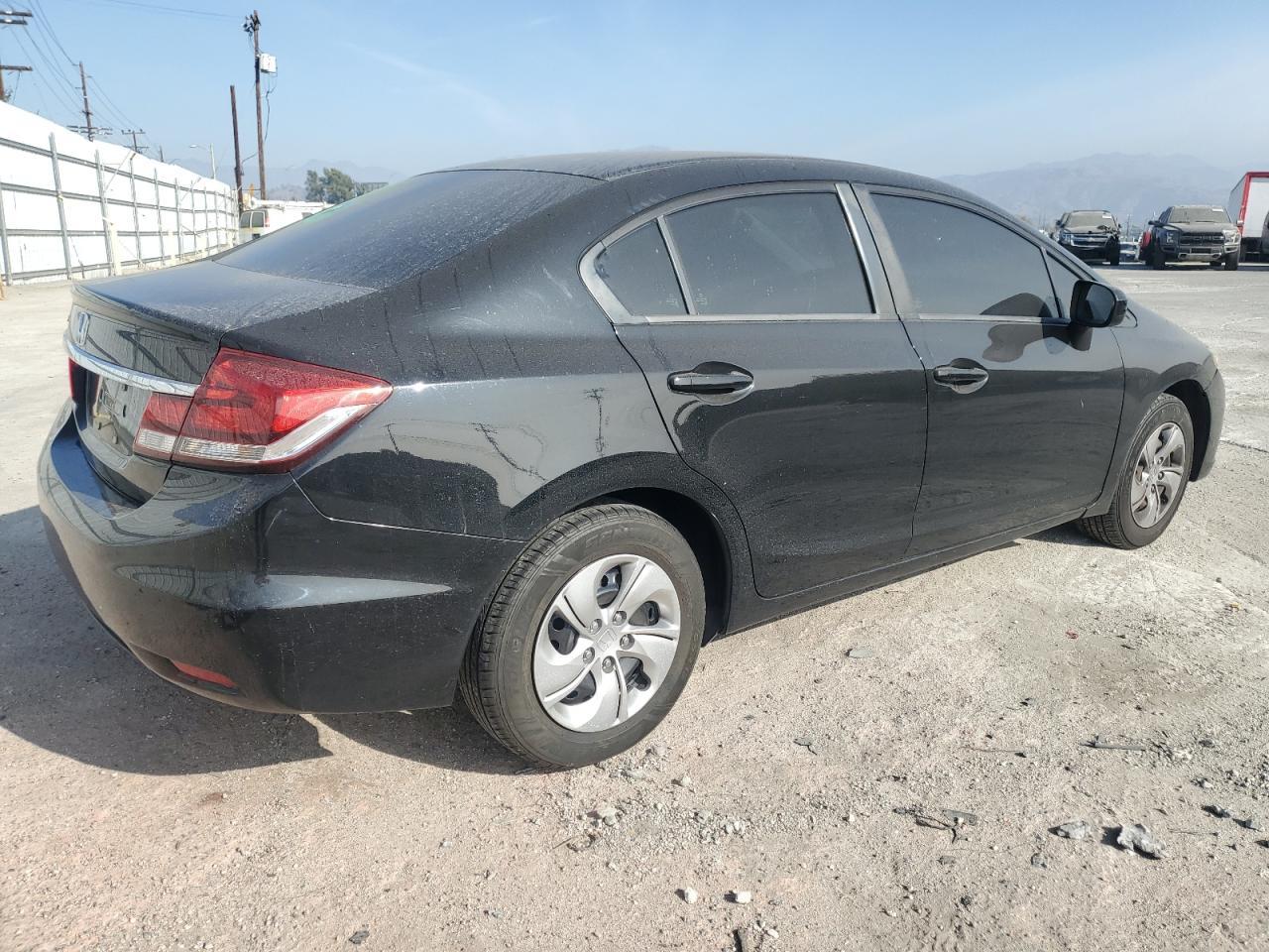 2015 HONDA CIVIC LX - Image 3