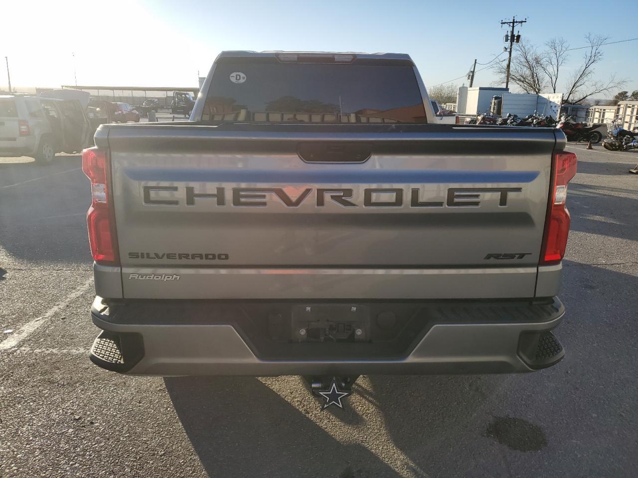 2021 CHEVROLET SILVERADO - Фото 6