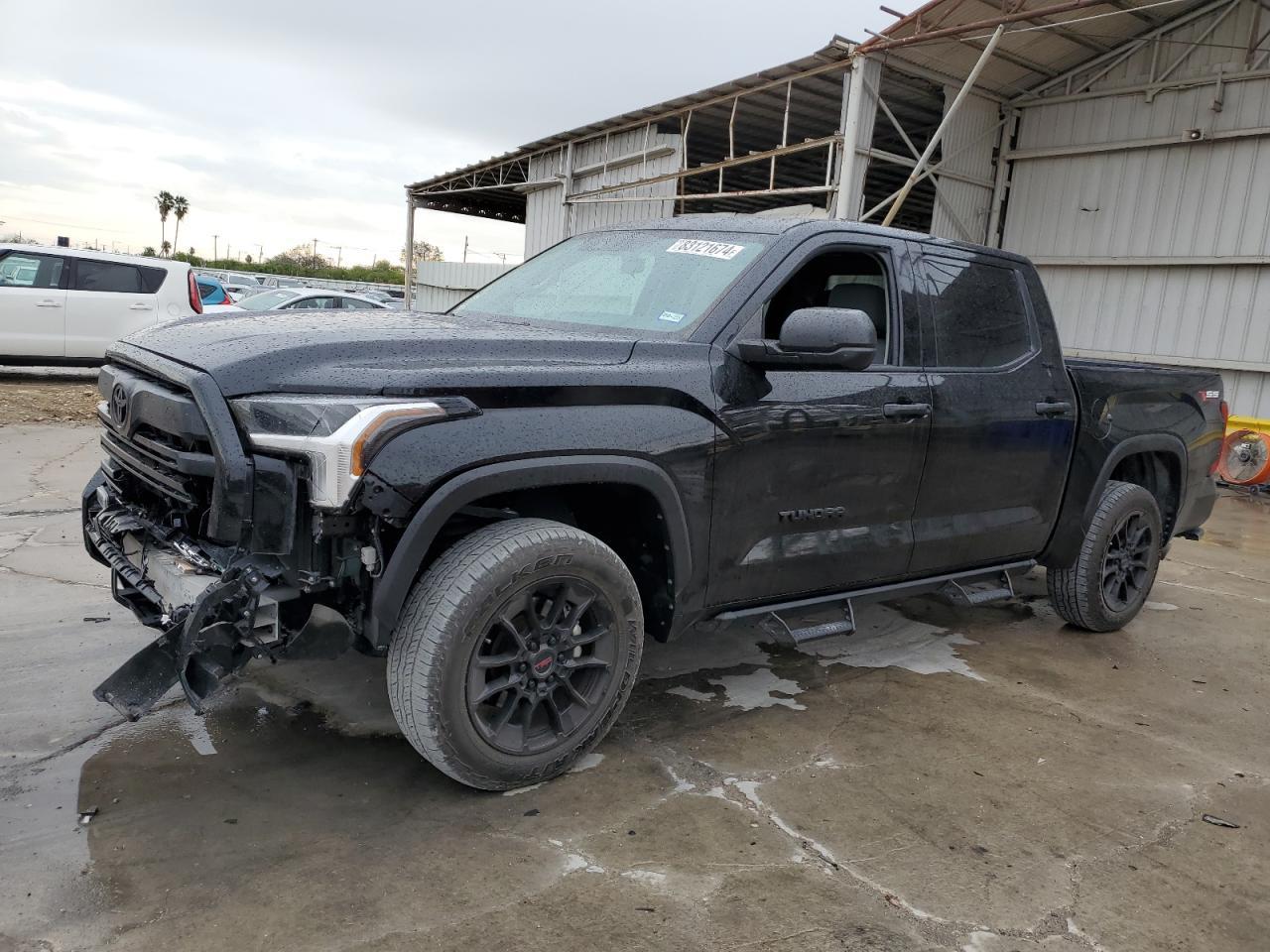 2023 TOYOTA TUNDRA CRE