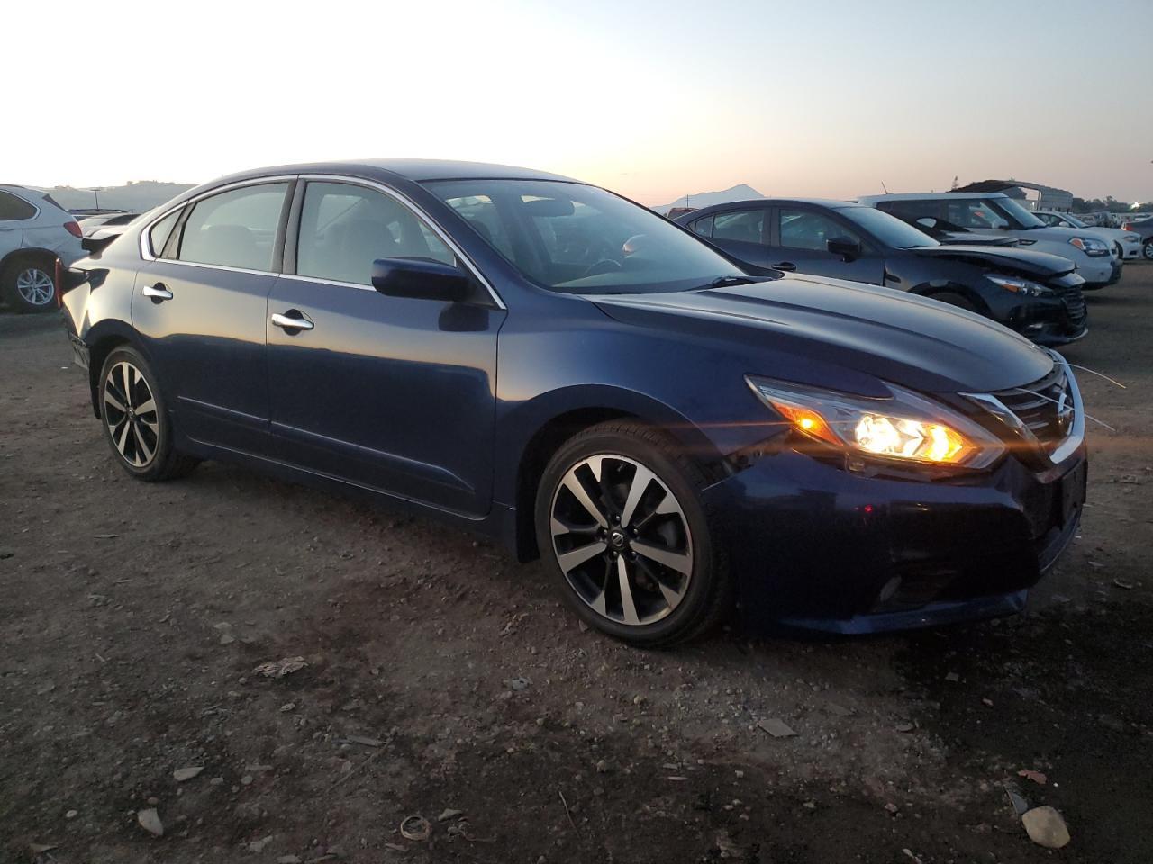 2018 NISSAN ALTIMA 2.5 - Фото 4