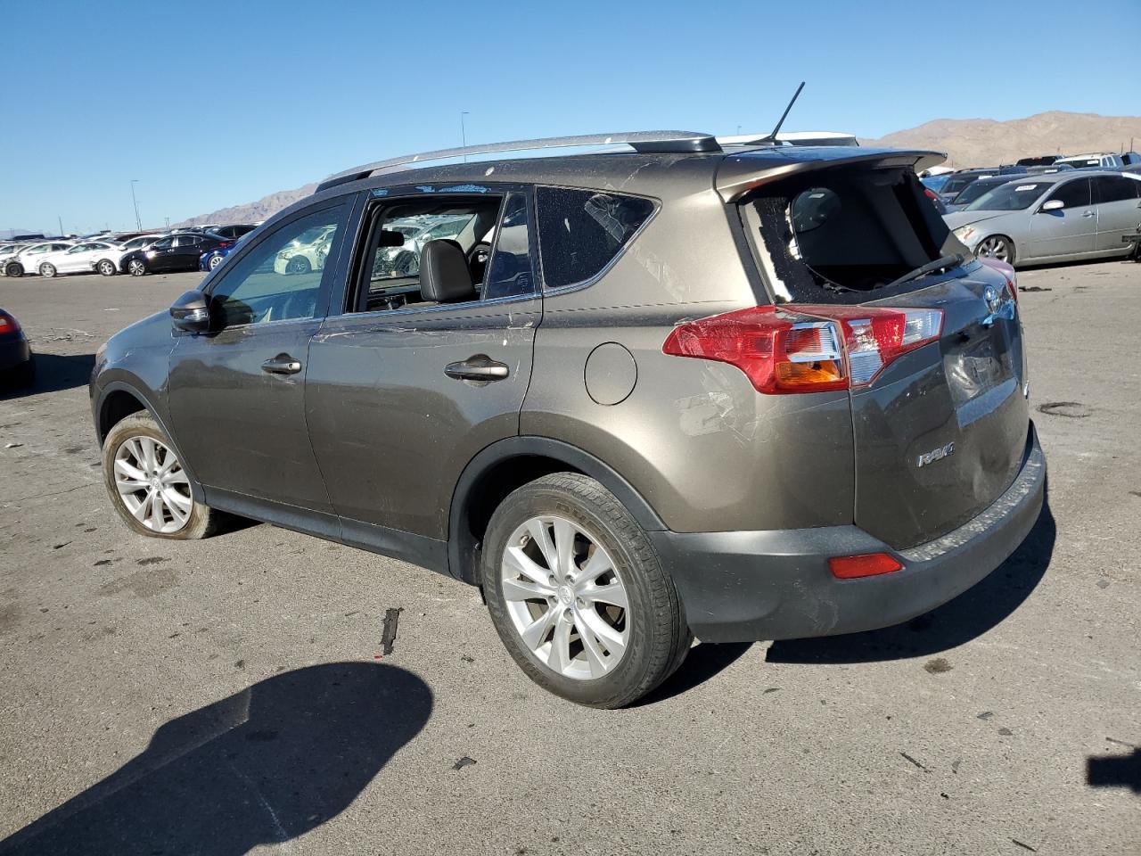 2015 TOYOTA RAV4 LIMIT - Фото 2