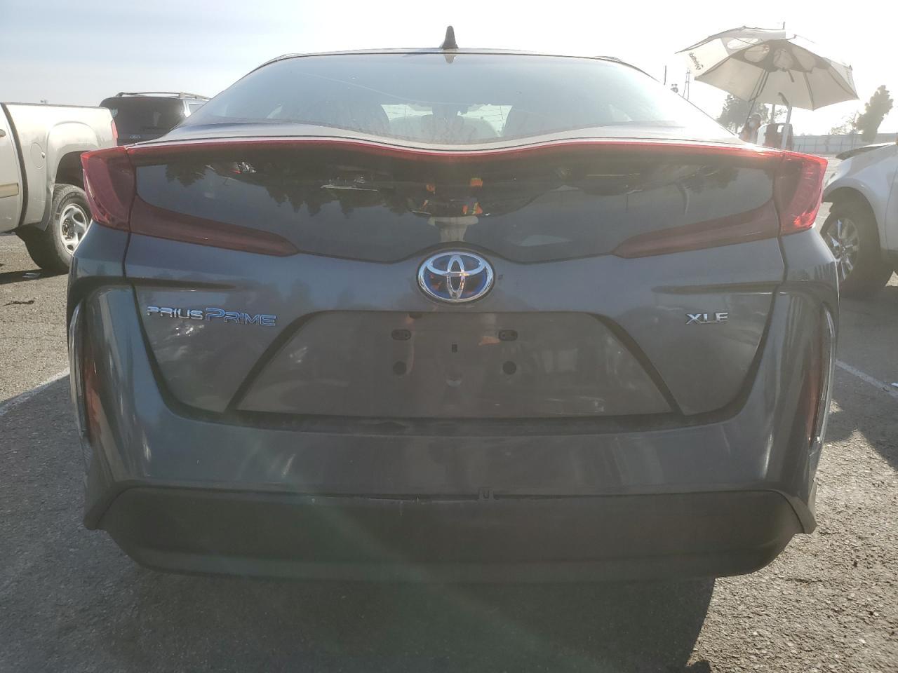 2022 TOYOTA PRIUS PRIM - Image 6