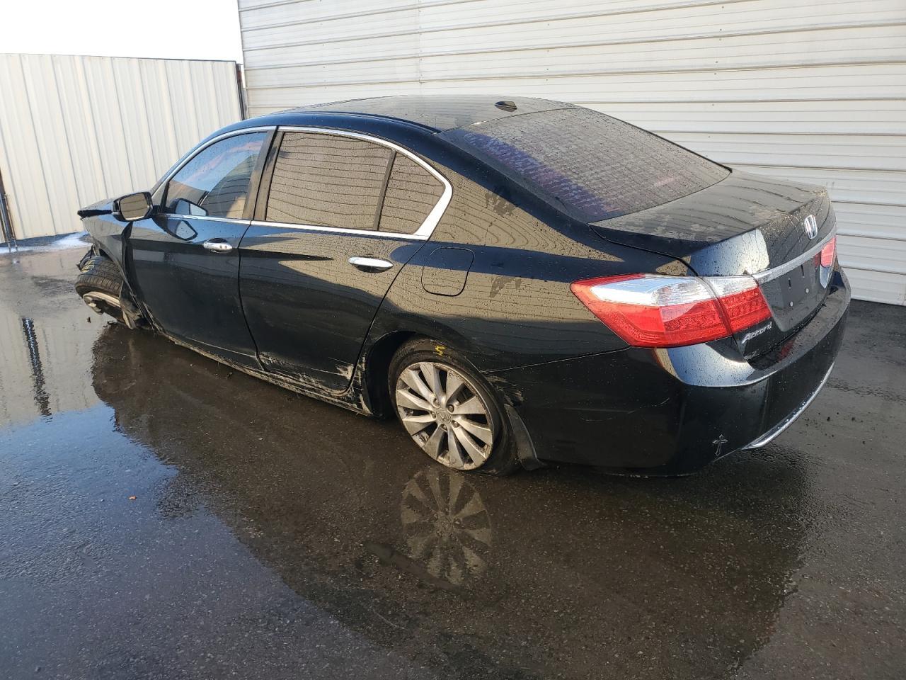 2015 HONDA ACCORD EXL - Image 2