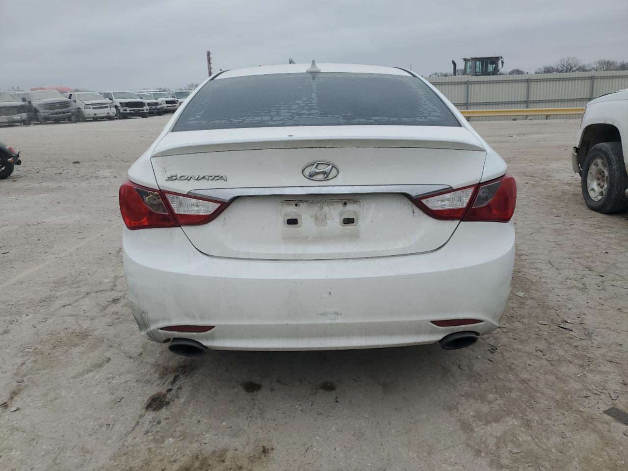 2013 HYUNDAI SONATA SE - Фото 6