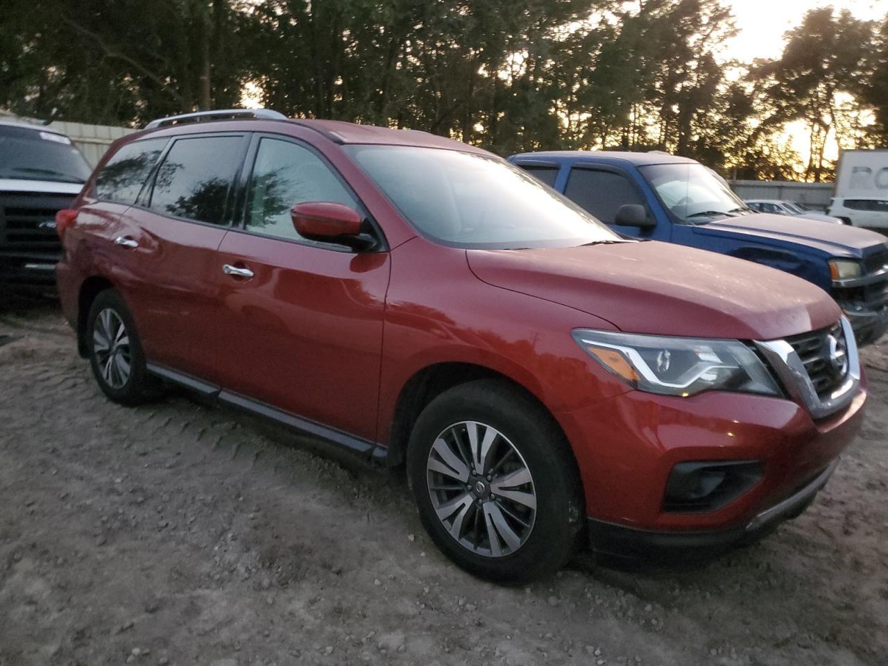 2017 NISSAN PATHFINDER - Фото 4