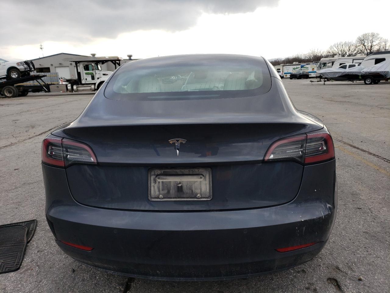 2019 TESLA MODEL 3 - Фото 6