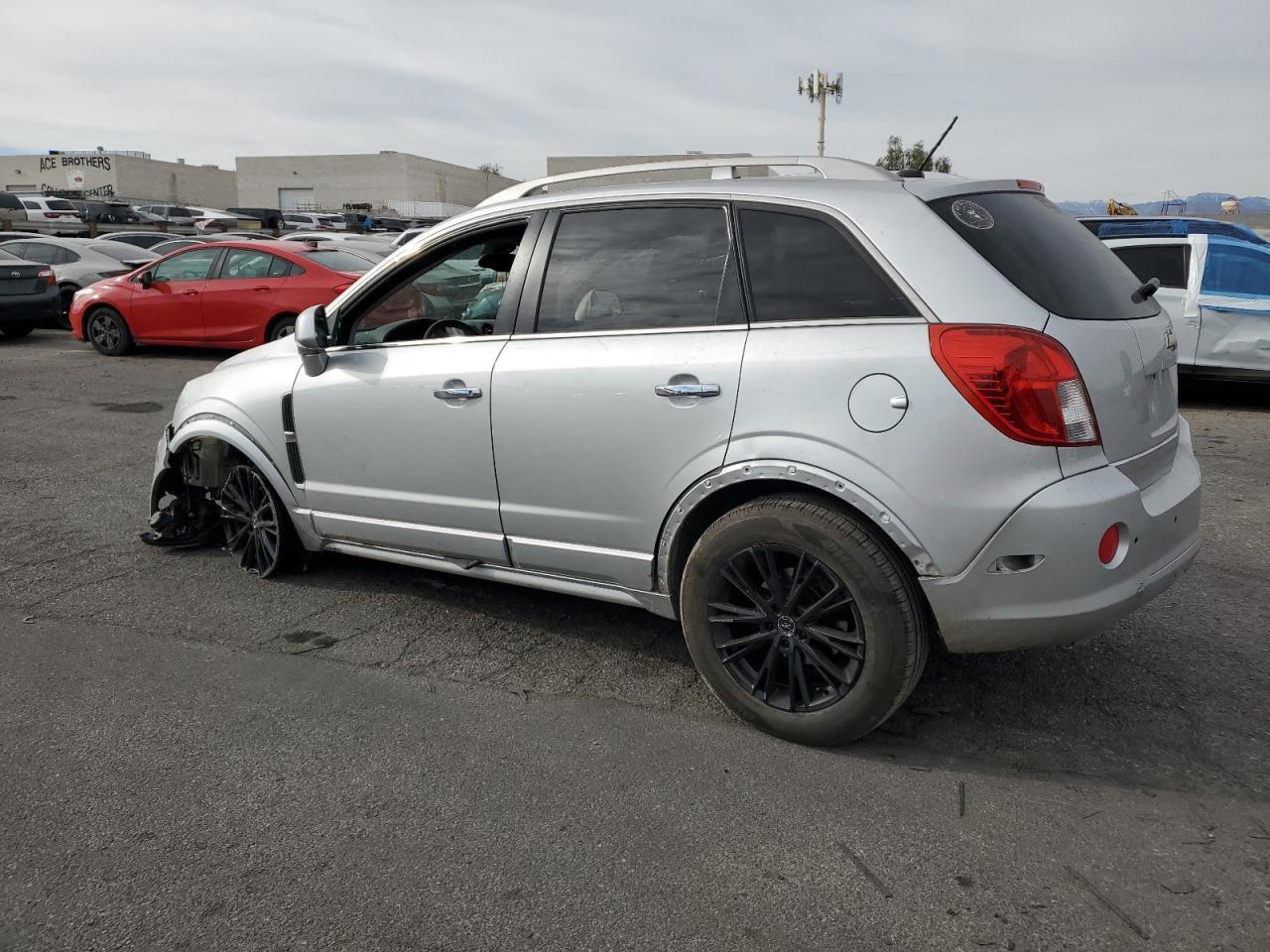 2014 CHEVROLET CAPTIVA LT - Фото 2