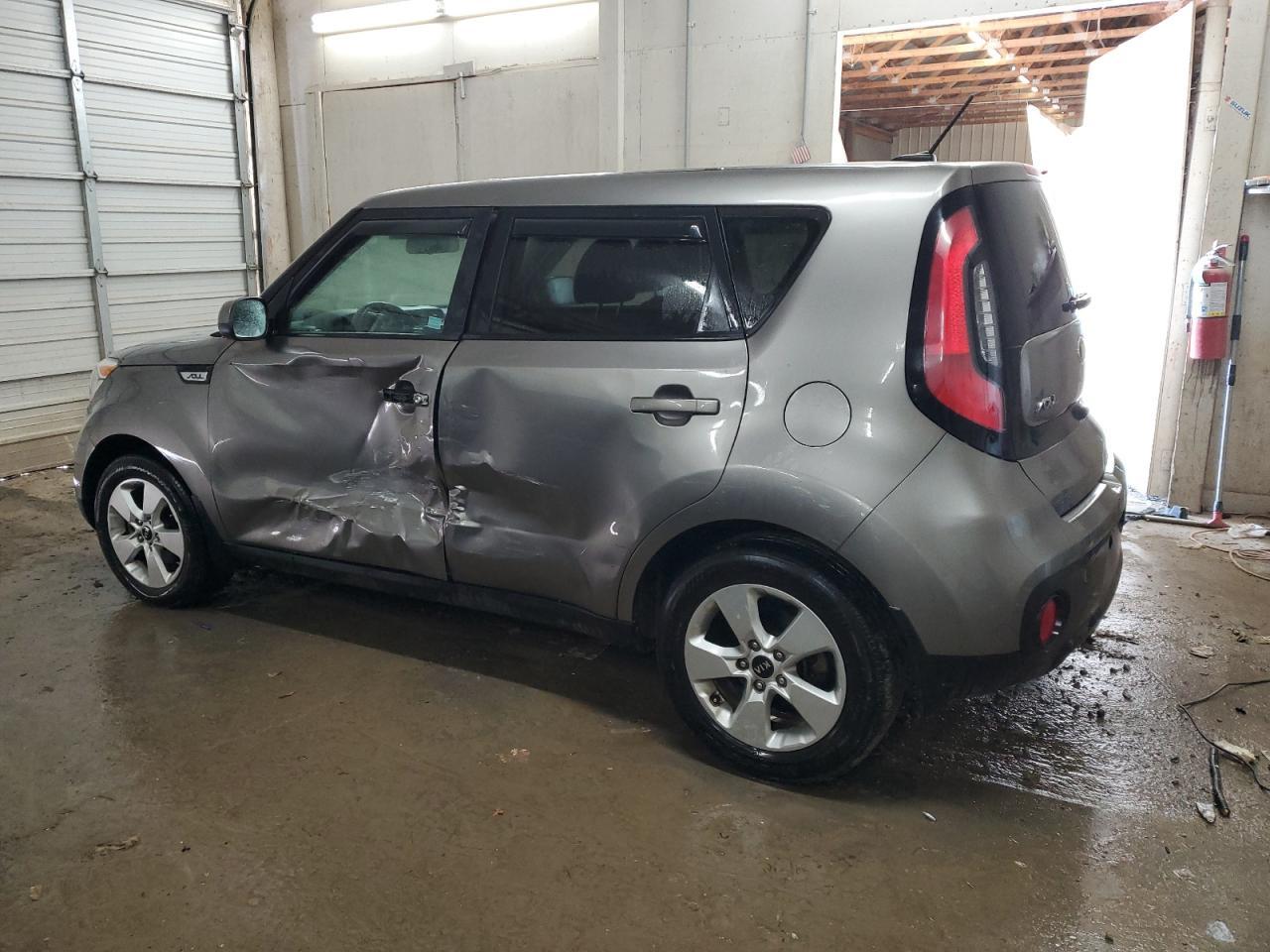2019 KIA SOUL - Фото 2