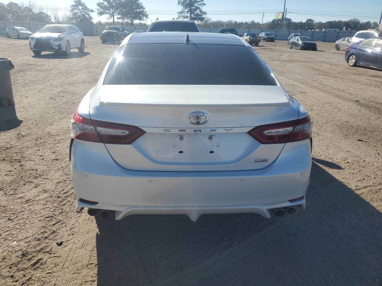 2018 TOYOTA CAMRY XSE - Фото 6