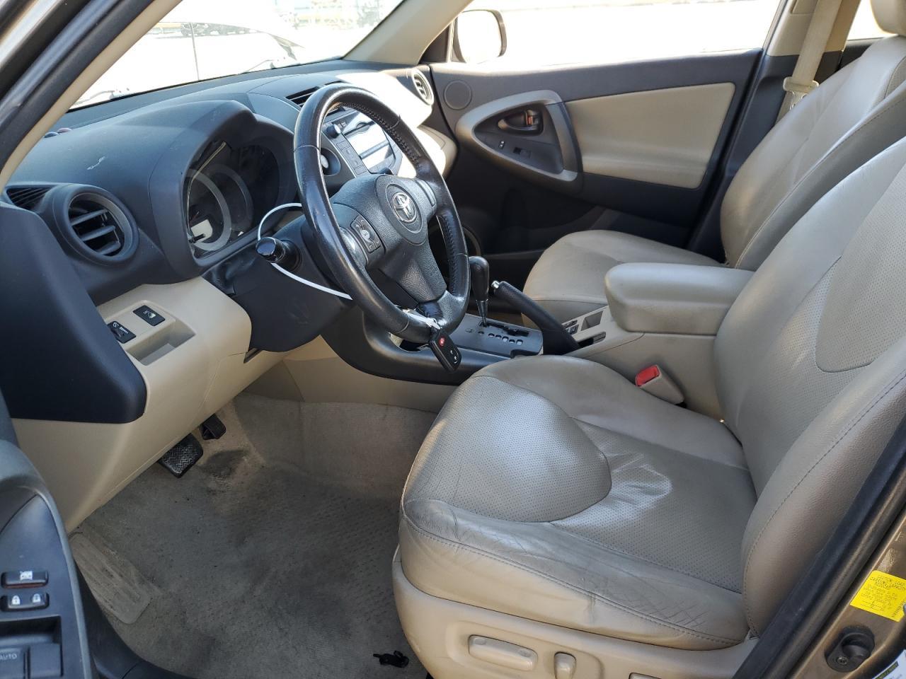 2011 TOYOTA RAV4 LIMIT - Фото 7