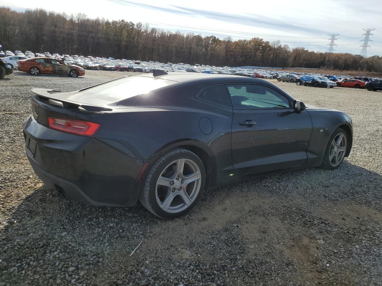 2018 CHEVROLET CAMARO LT - Image 3