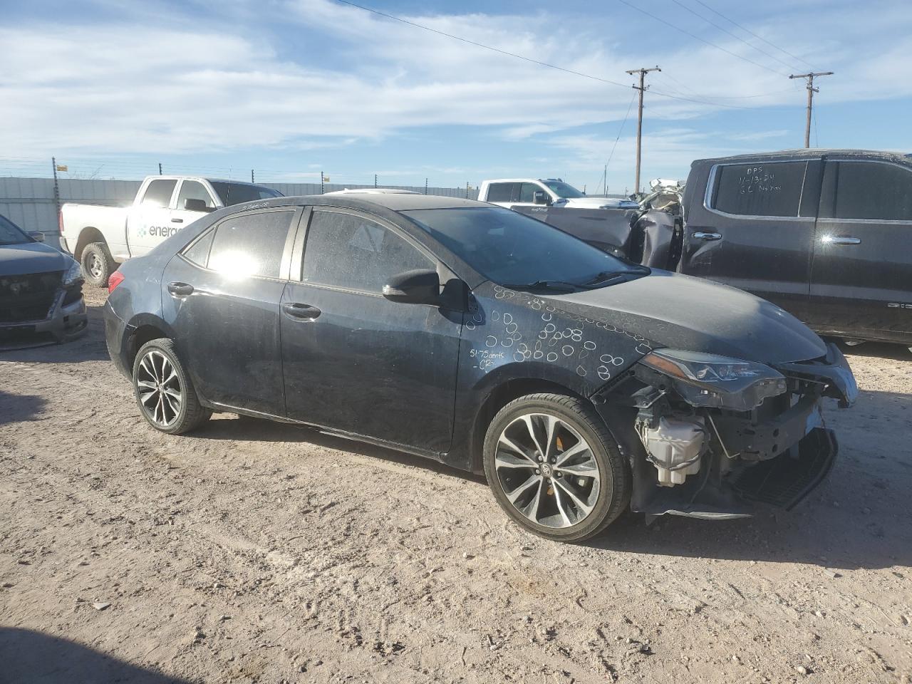 2019 TOYOTA COROLLA L - Фото 4