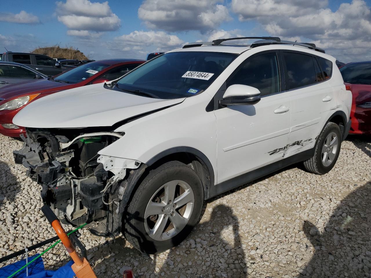 2013 TOYOTA RAV4 XLE