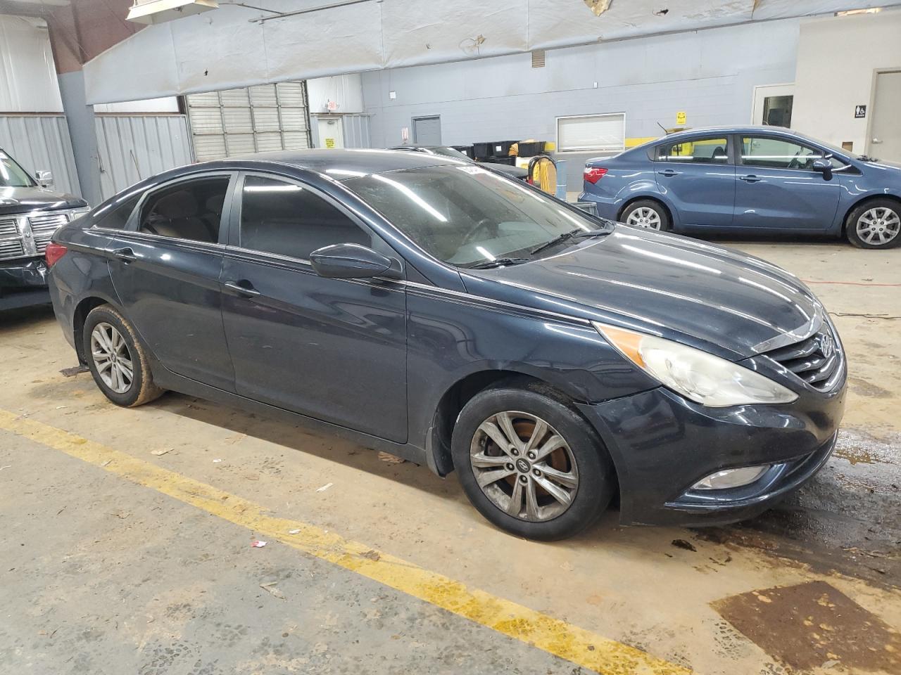 2013 HYUNDAI SONATA GLS - Фото 4
