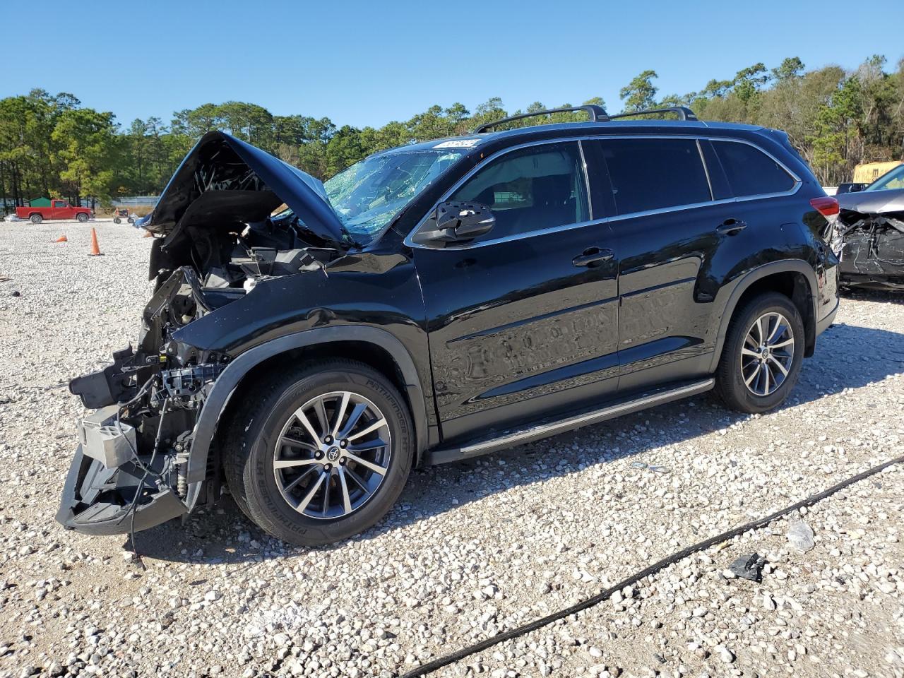 2019 TOYOTA HIGHLANDER