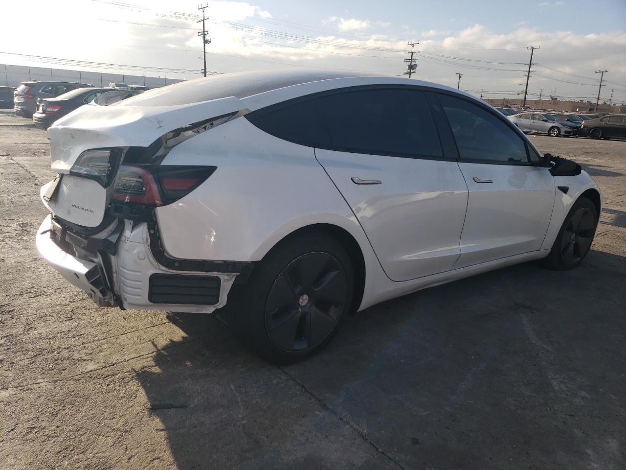 2022 TESLA MODEL 3 - Image 3