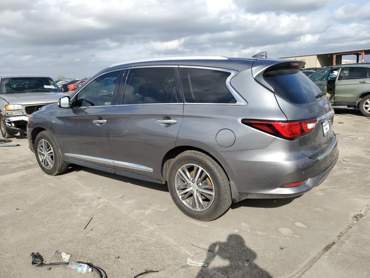 2016 INFINITI QX60 - Фото 2