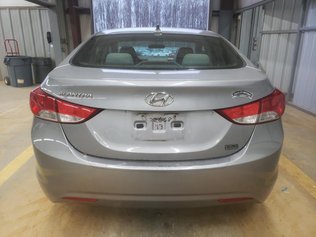 2013 HYUNDAI ELANTRA GL - Фото 6