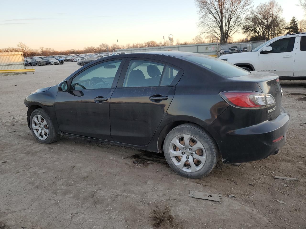 2013 MAZDA 3 I - Фото 2