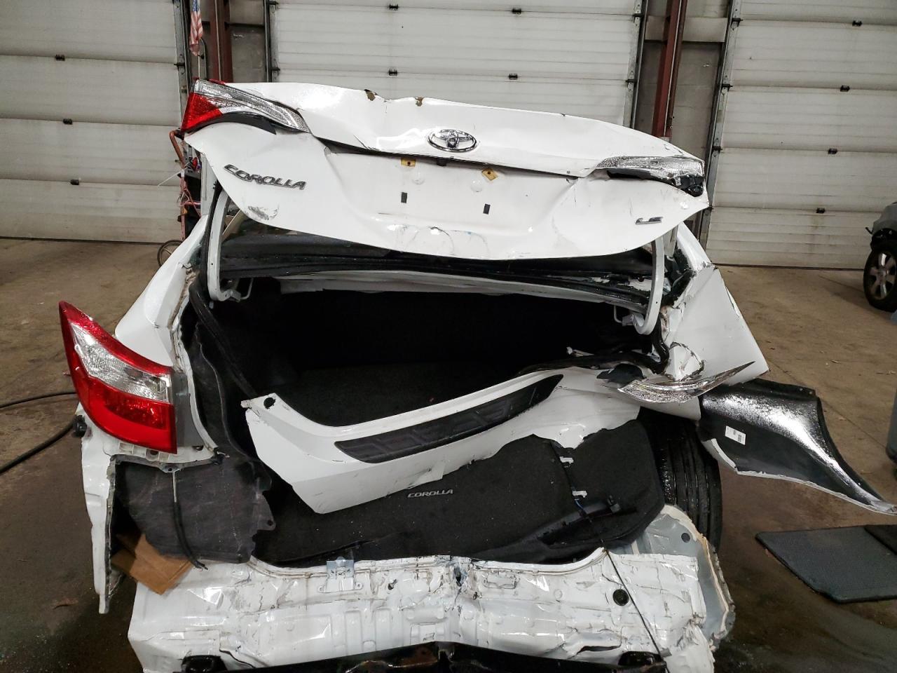 2016 TOYOTA COROLLA L - Image 6