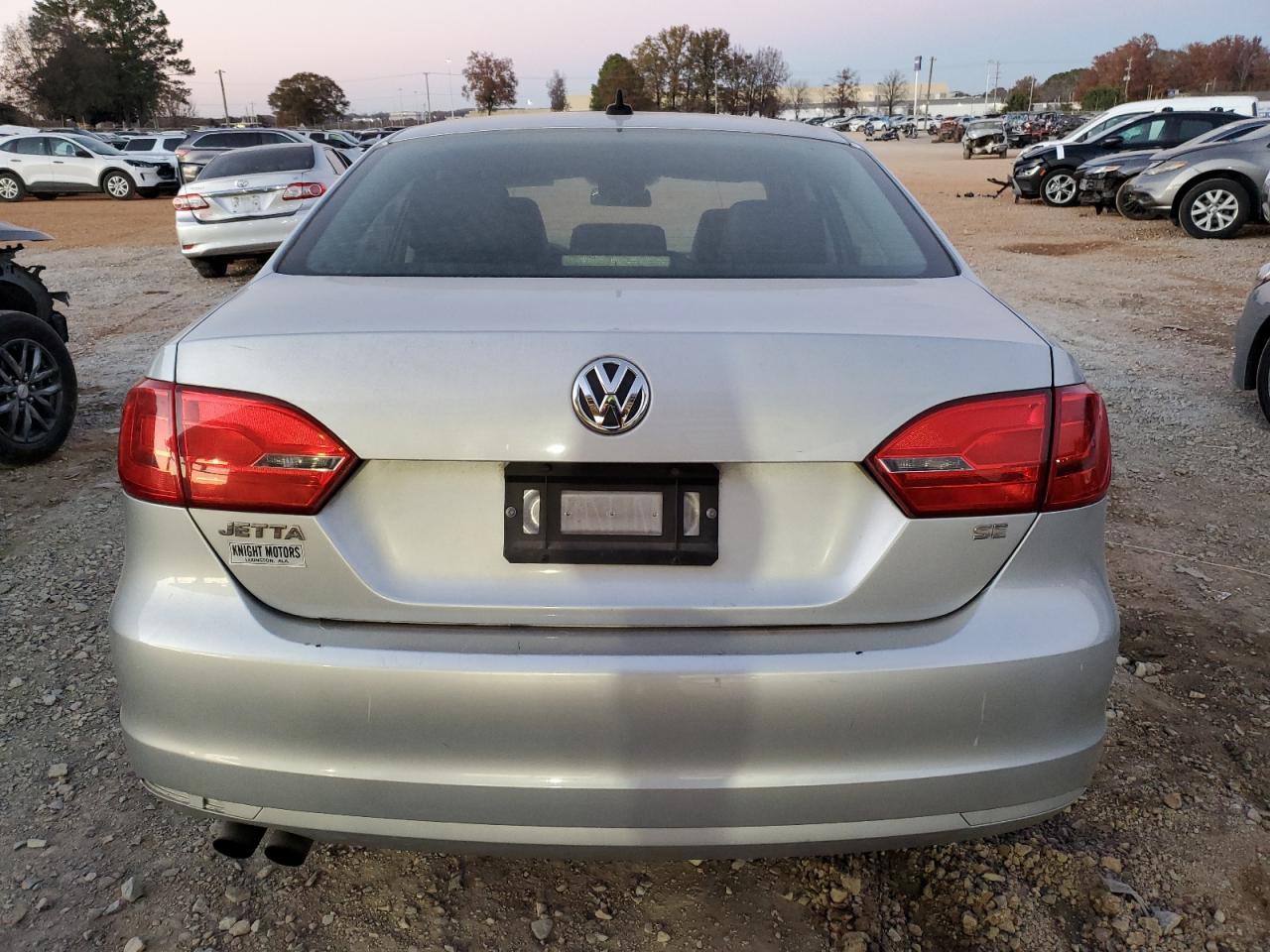 2014 VOLKSWAGEN JETTA SE - Image 6