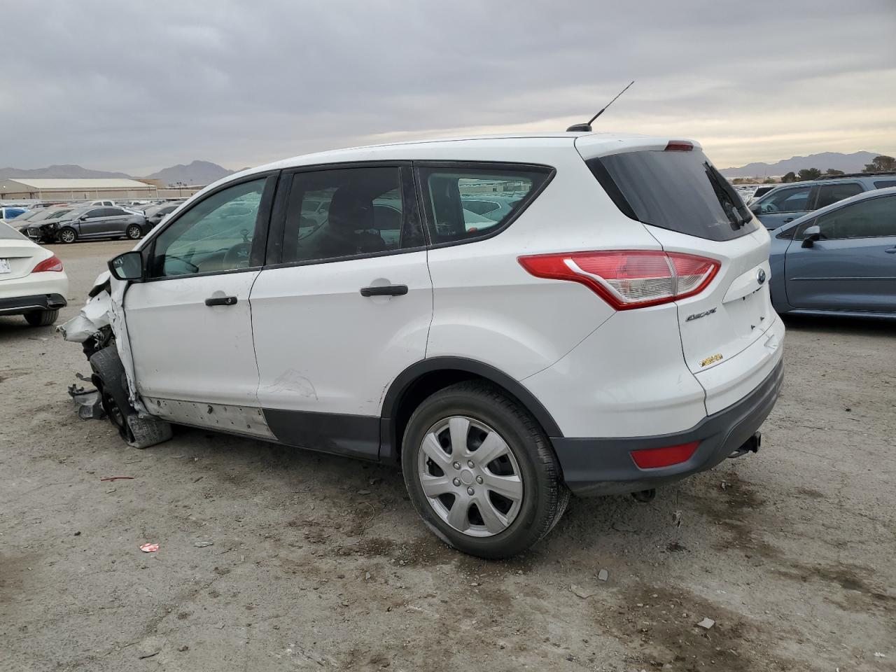 2015 FORD ESCAPE S - Image 2