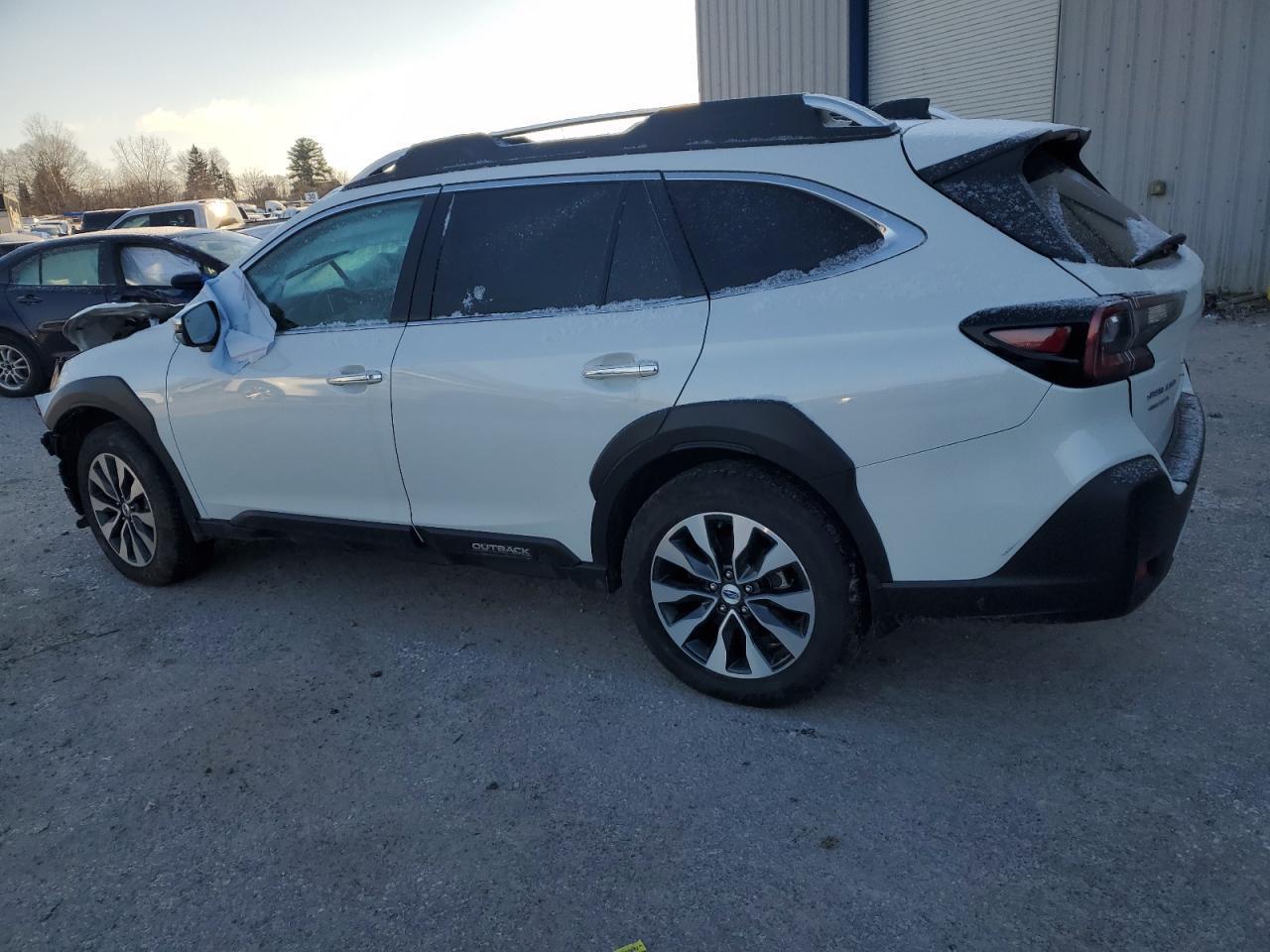 2024 SUBARU OUTBACK TO - Фото 2