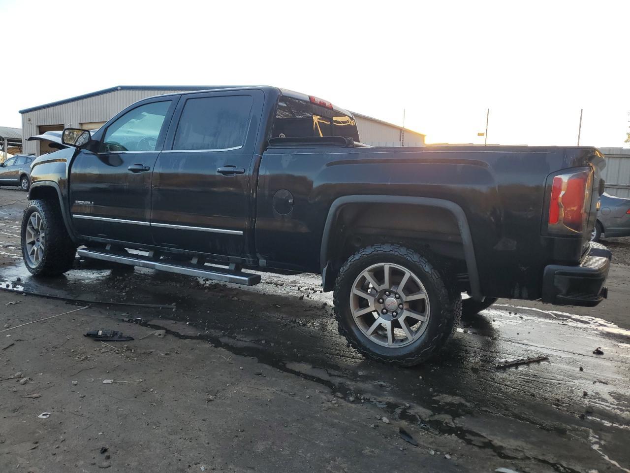 2017 GMC SIERRA K15 - Image 2