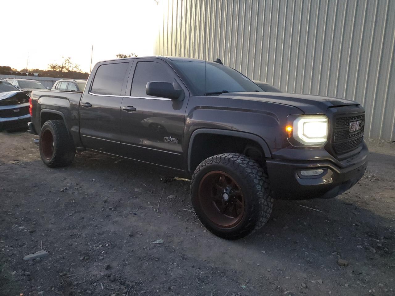 2016 GMC SIERRA C15 - Image 4