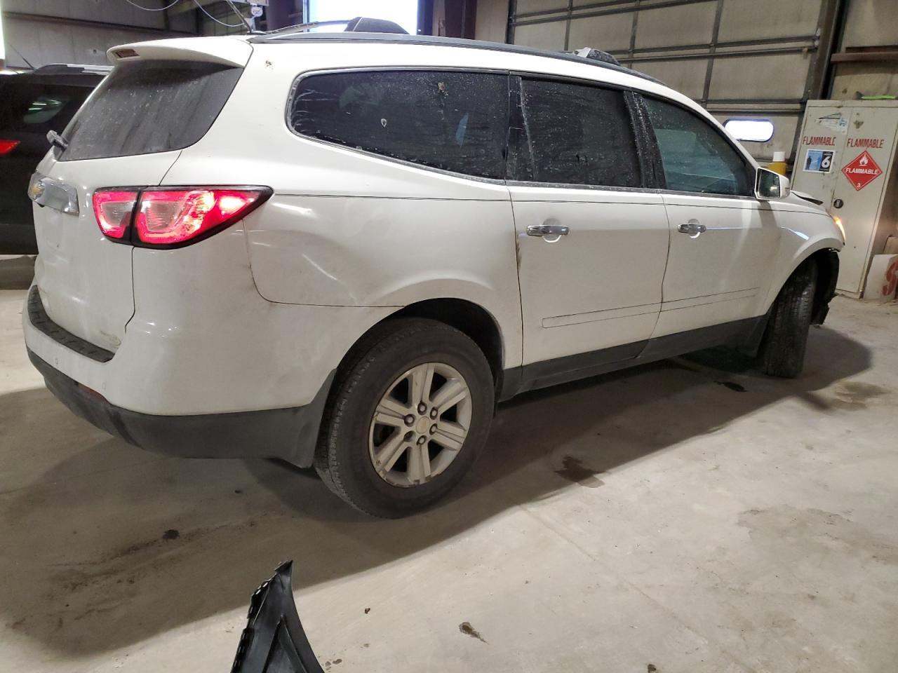 2014 CHEVROLET TRAVERSE L - Image 3