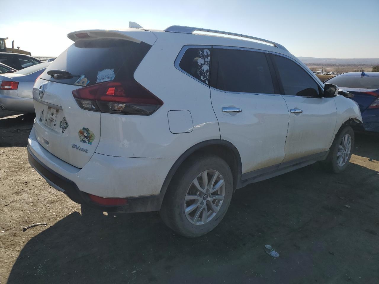 2018 NISSAN ROGUE S - Фото 3