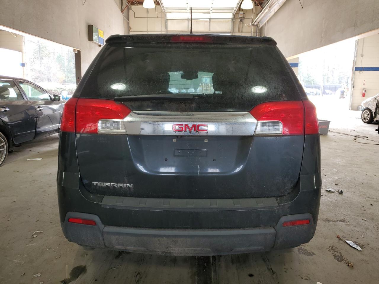 2014 GMC TERRAIN SL - Image 6