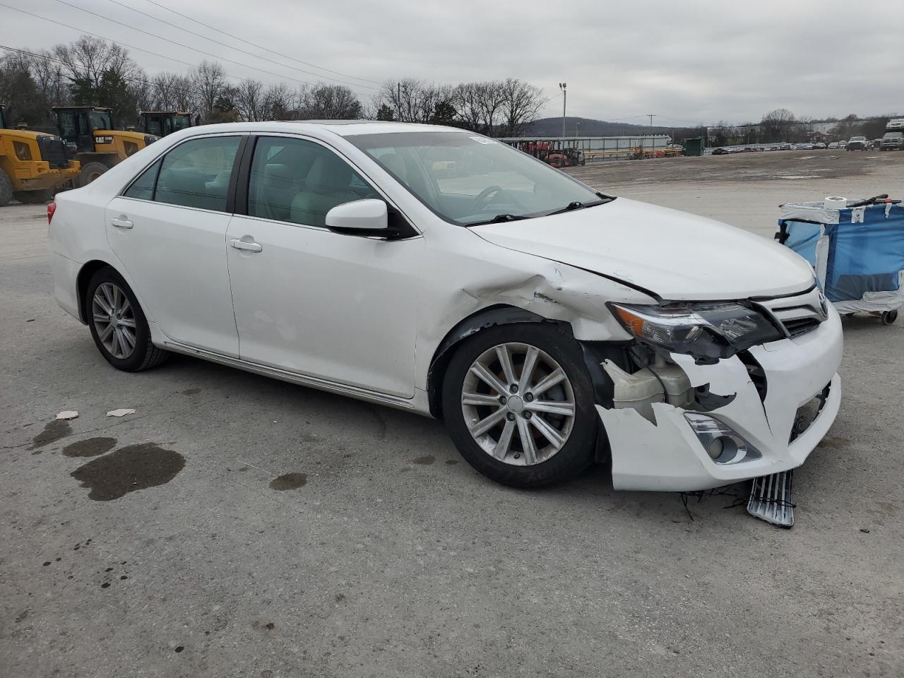 2013 TOYOTA CAMRY L - Image 4