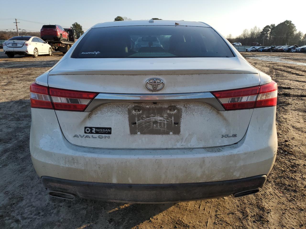 2015 TOYOTA AVALON XLE - Image 6