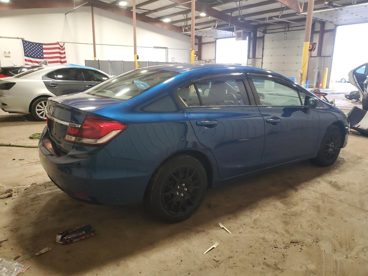 2015 HONDA CIVIC LX - Фото 3